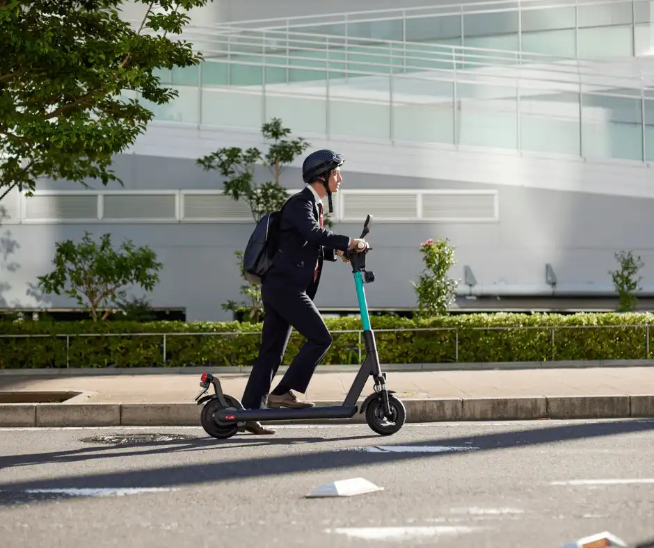 Leyes sobre accidentes con bicicletas y scooters eléctricos en Nueva York